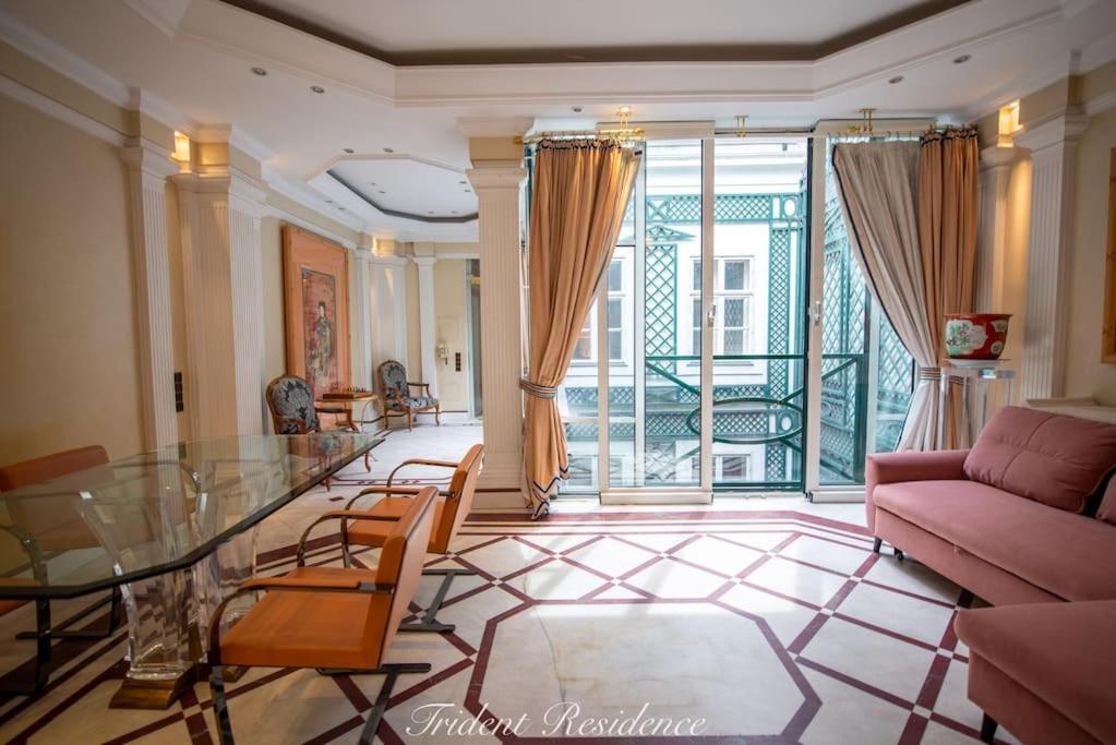 Zum Blauen Karpfen Apartment Vienna Luaran gambar